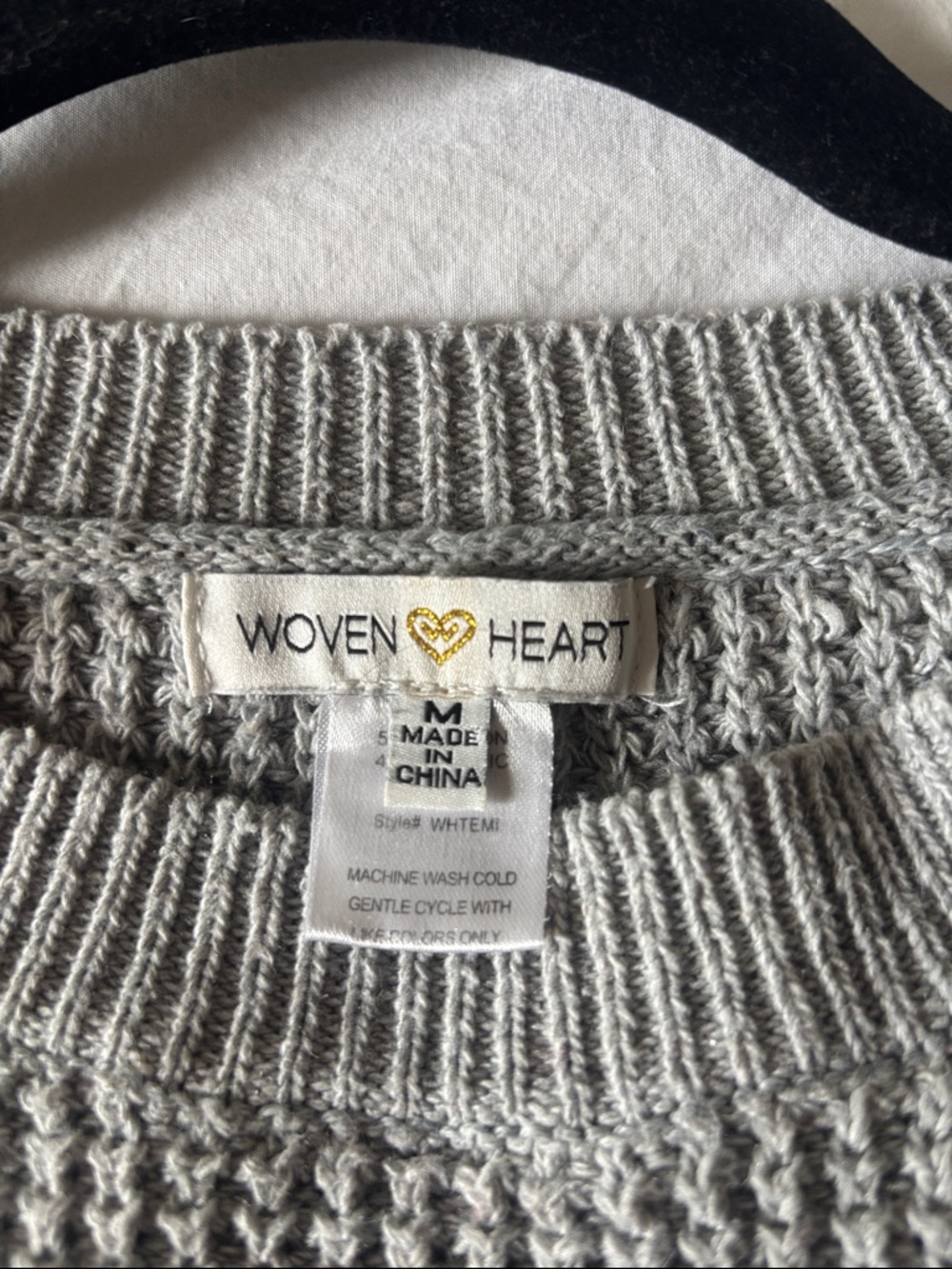 Vintage Grey Sweater with Floral Embroidery Details - Picture 3 of 5